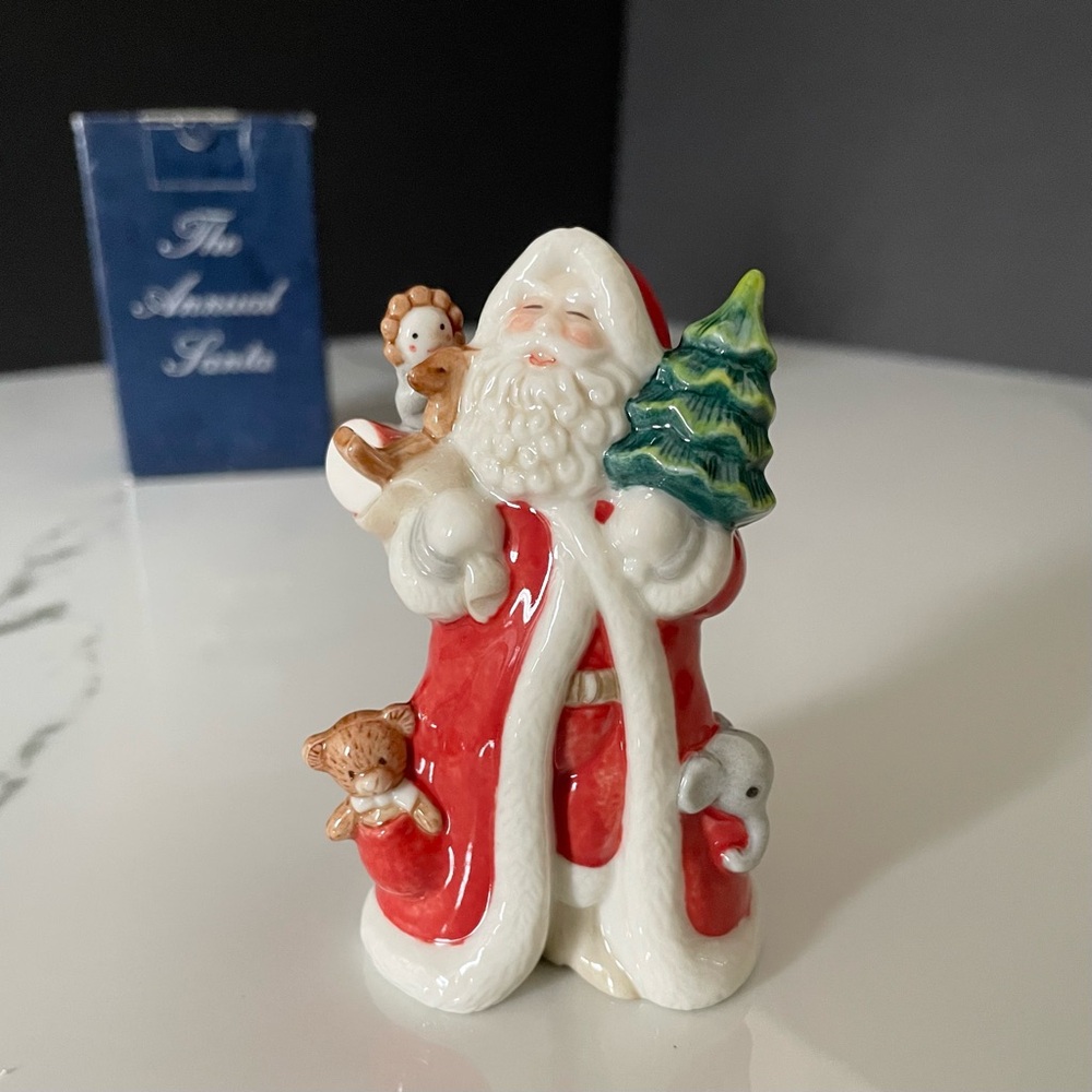 A Visit From Santa - 2002 Annual Santa Figurine by Royal Copenhagen